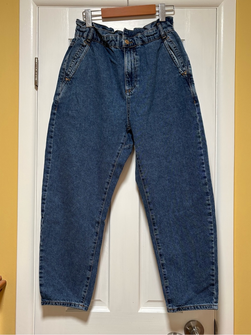 Zara High-Waisted Blue Paperbag Jeans - Picture 1 of 9